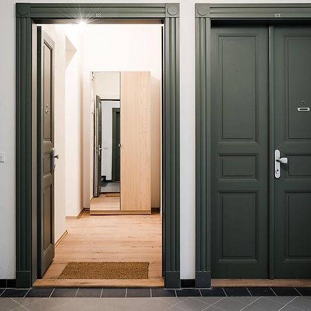 Apartment Gesse Brezinova براغ المظهر الخارجي الصورة