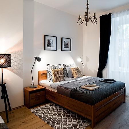 Apartment Gesse Brezinova براغ المظهر الخارجي الصورة