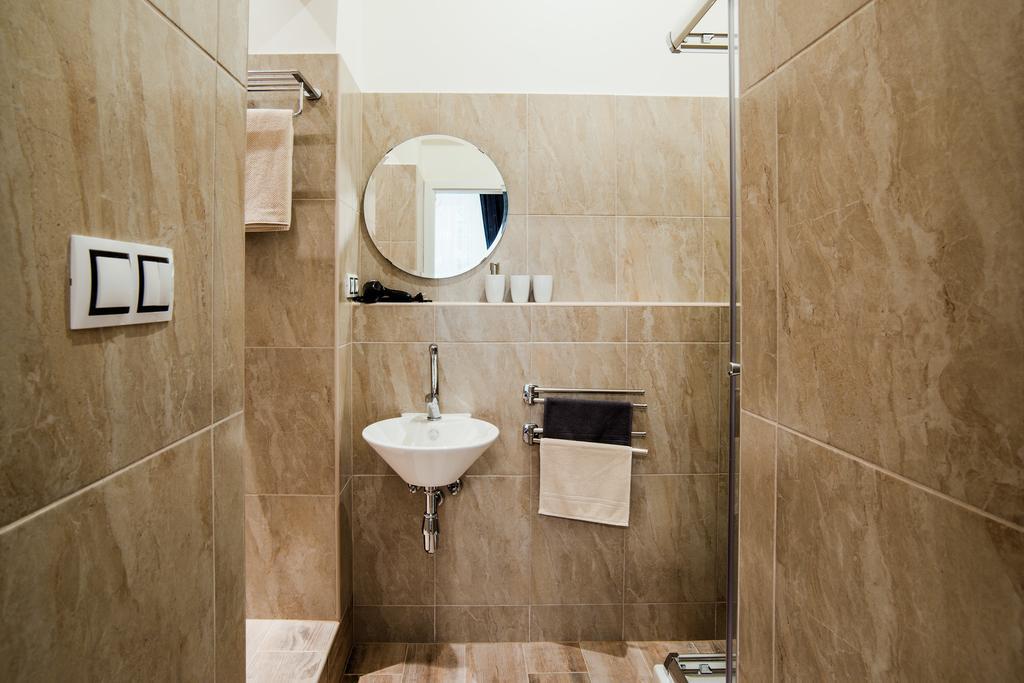 Apartment Gesse Brezinova براغ المظهر الخارجي الصورة